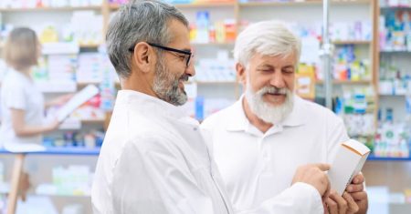 Farmacêutico pode ser MEI? Entenda as regras e alternativas